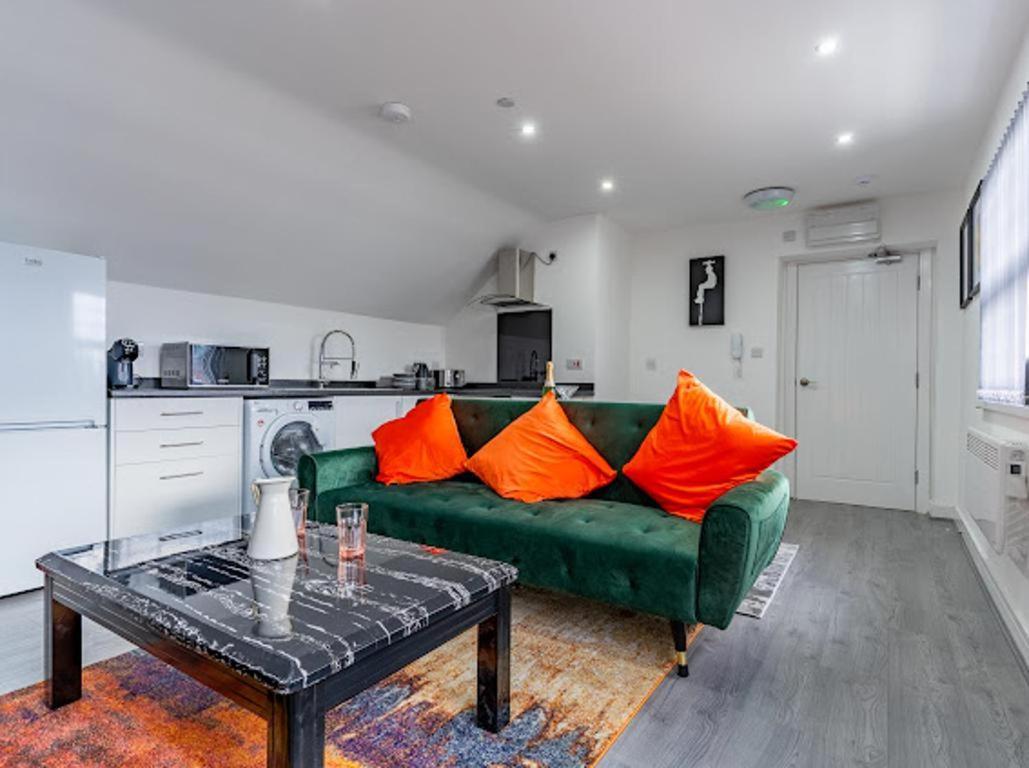 Cityview Birmingham Apartment Escape Exterior foto
